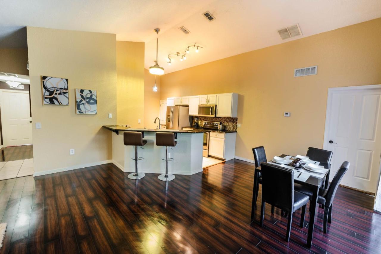 Home In Davenport Cheerful 4-Bedroom With Pool Exterior foto